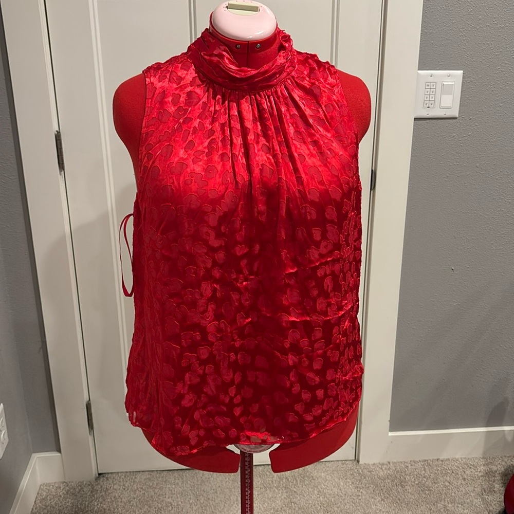 White House Black Market Sleeveless blouse